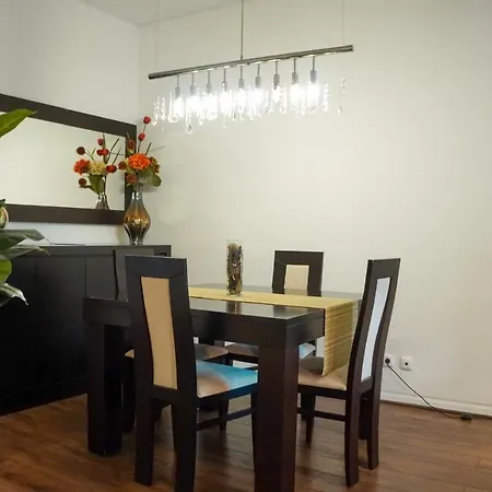 Comfortable In The Heart Of 아파트