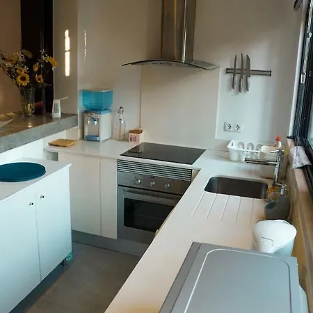 아파트 Comfortable In The Heart Of *